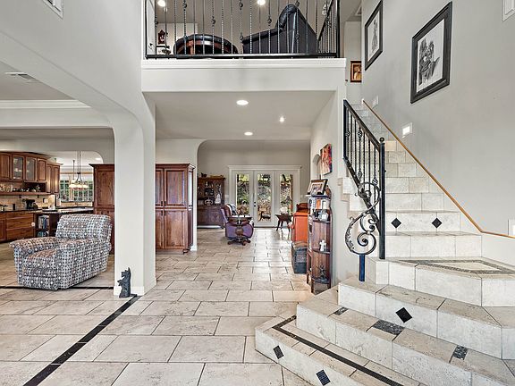 4th image of 4501 Vista Estates Ct
