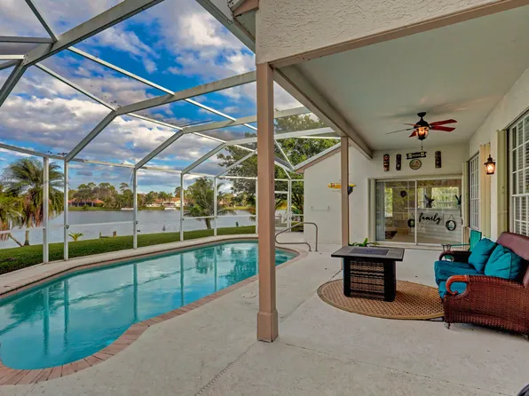 1040 Lake Breeze Drive, Wellington, FL 33414