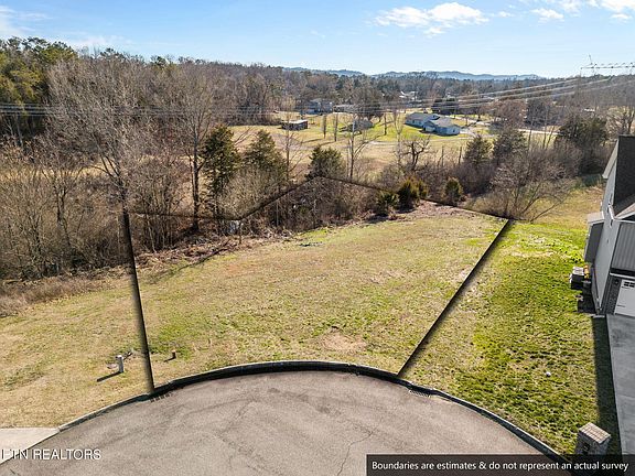 2nd image of 7705 Fox Valley Ln
