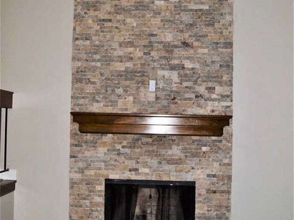 4th image of 1533 Knollstone Dr