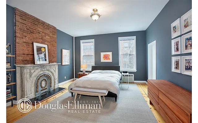 Rented by Douglas Elliman | media 3