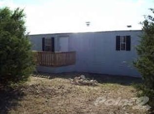 717 Overlook Dr, Cleburne, TX 76033