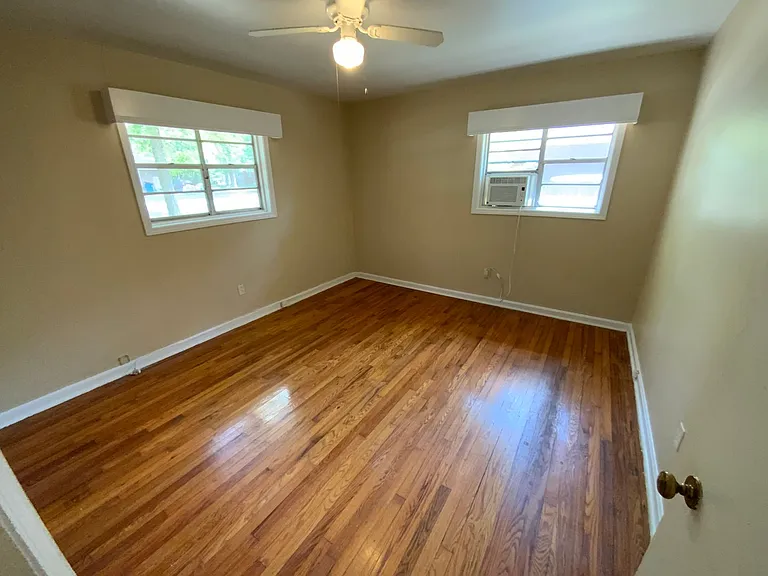 17 Oxford Pl NW — Photo 6