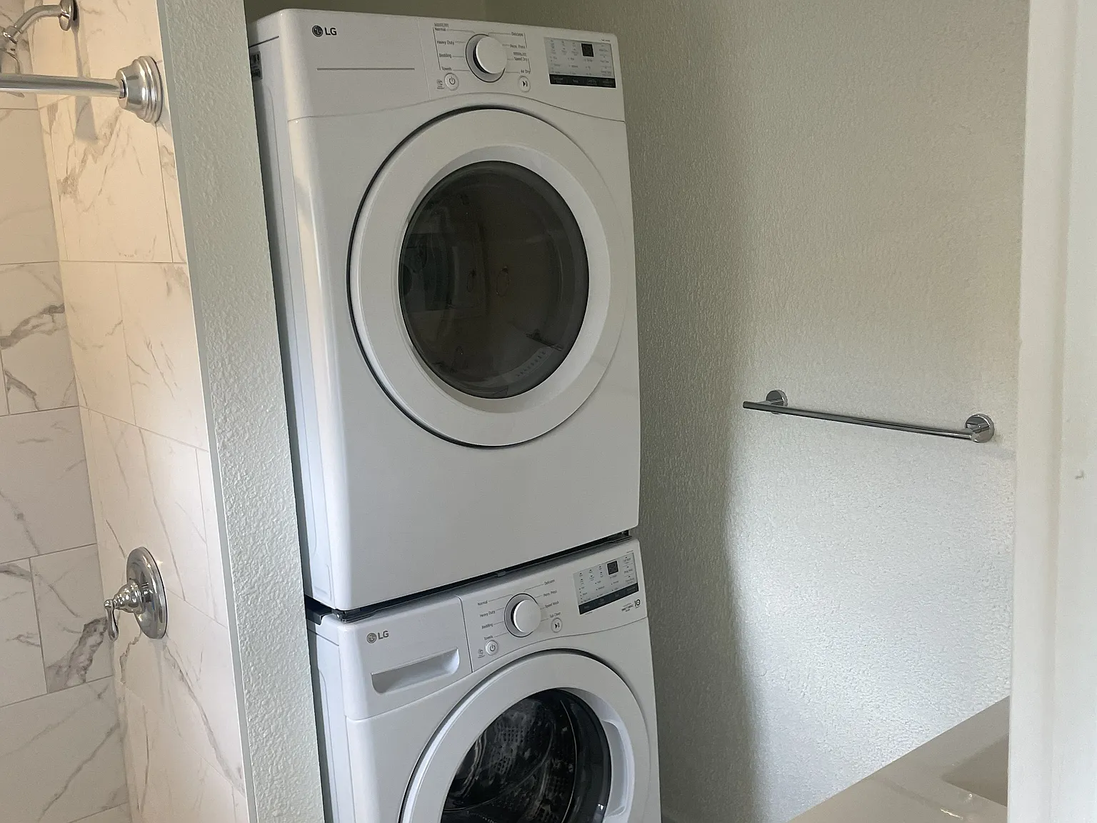 1 bed, 600 sqft, $1,400 — Photo 4