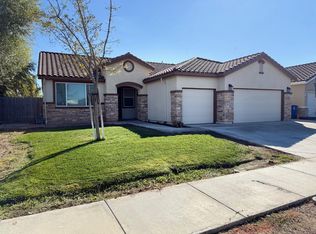 1453 Willmott Rd, Los Banos, CA 93635