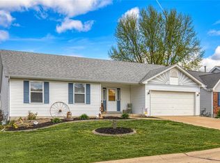 415 Lantana Ln, Saint Peters, MO 63376