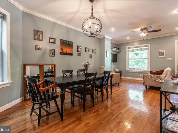 1055 S 50th St, Philadelphia, PA 19143