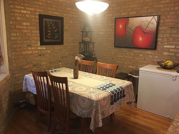 4th image of 1647 W Pratt Blvd #A-1
