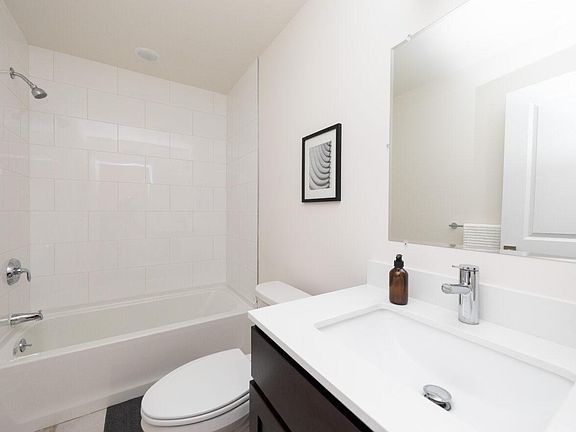 5th image of 978 N 8th St #7
