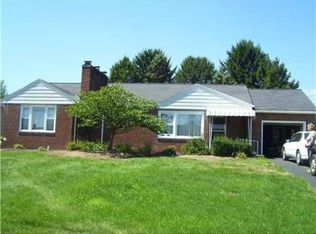 327 Meadow St, Ford City, PA 16226