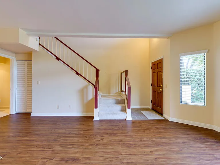 747 E California Blvd #4 — Photo 12