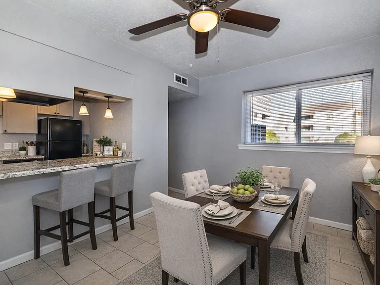 Cimarron Apartments — Photo 126