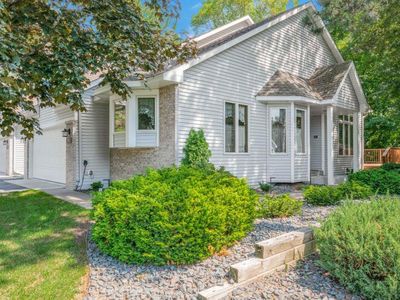 2602 Rivers Bluff Ln, Anoka, MN, 55303