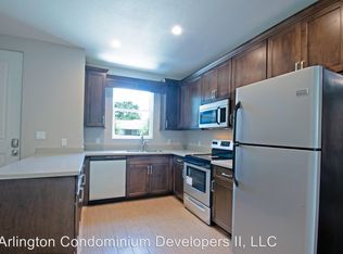 2086 Arlington St UNIT 202, Sarasota, FL 34239