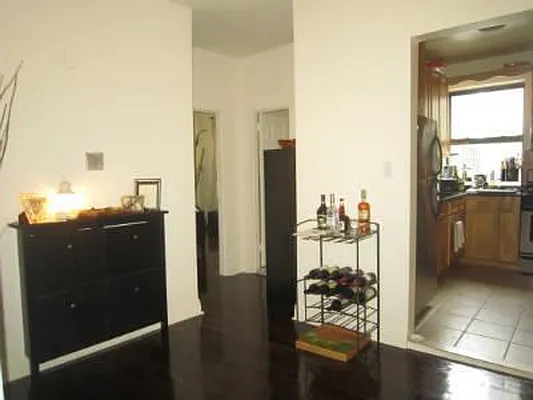Rented by Immac Realty | media 25