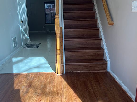 2nd image of 2552 James Madison Cir