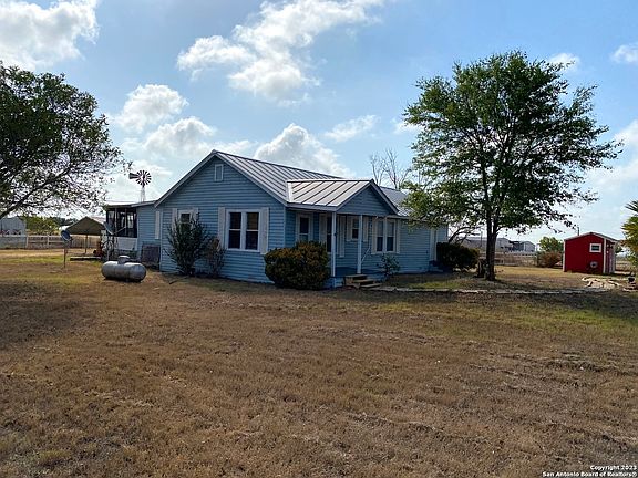 3rd image of 2667 COUNTY ROAD 134