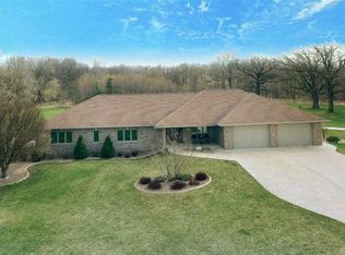 6475 Kvitek Rd, Denmark, WI 54208