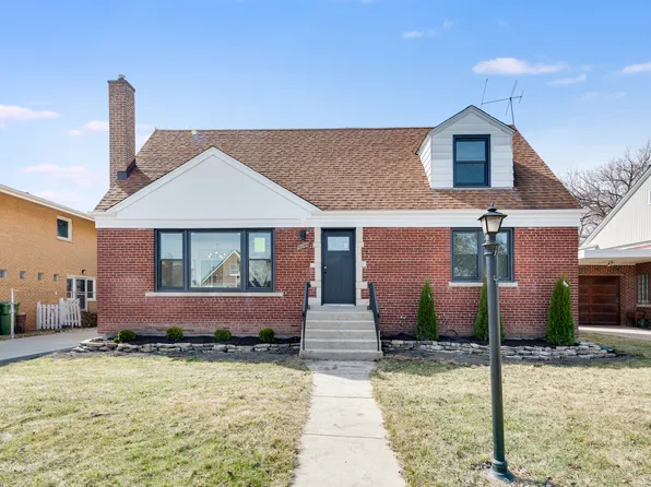 9810 S Trumbull Ave, Evergreen Park, IL 60805