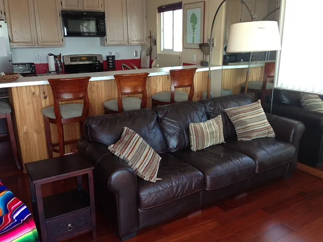 4878 Pescadero Ave — Photo 14