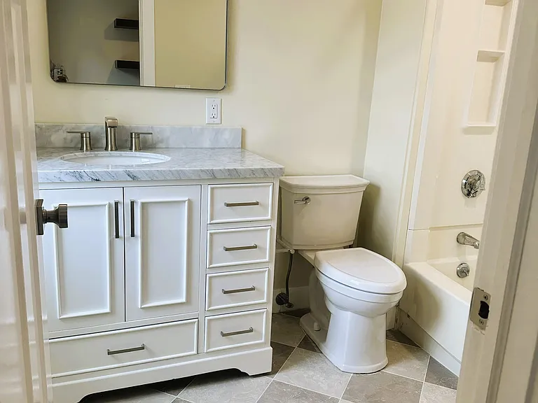 15 Clark St #3 — Photo 6