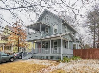 107 Thompson St, Springfield, MA 01109