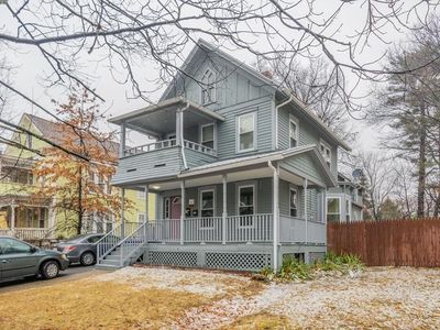 107 Thompson St, Springfield, MA, 01109