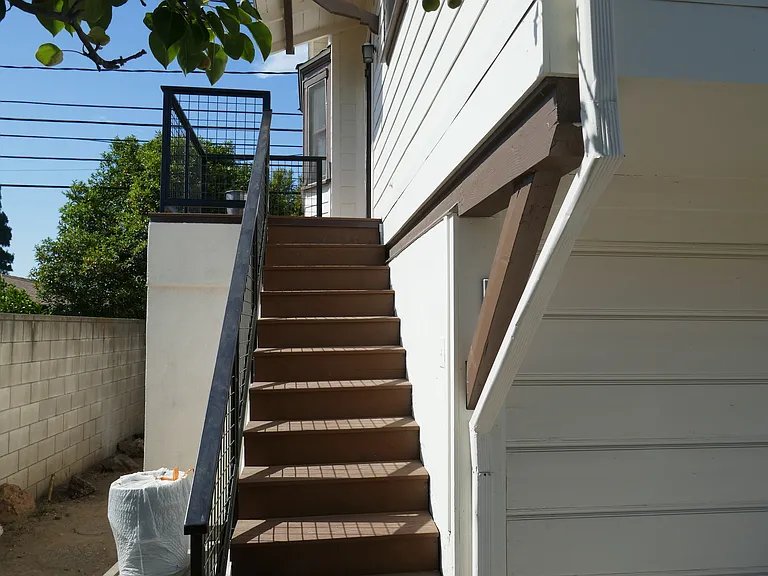 600 W Woodruff Ave #A — Photo 2