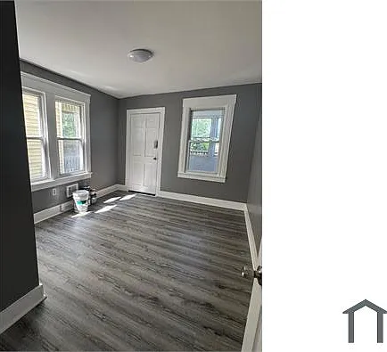 16 Vine St #1 — Photo 6