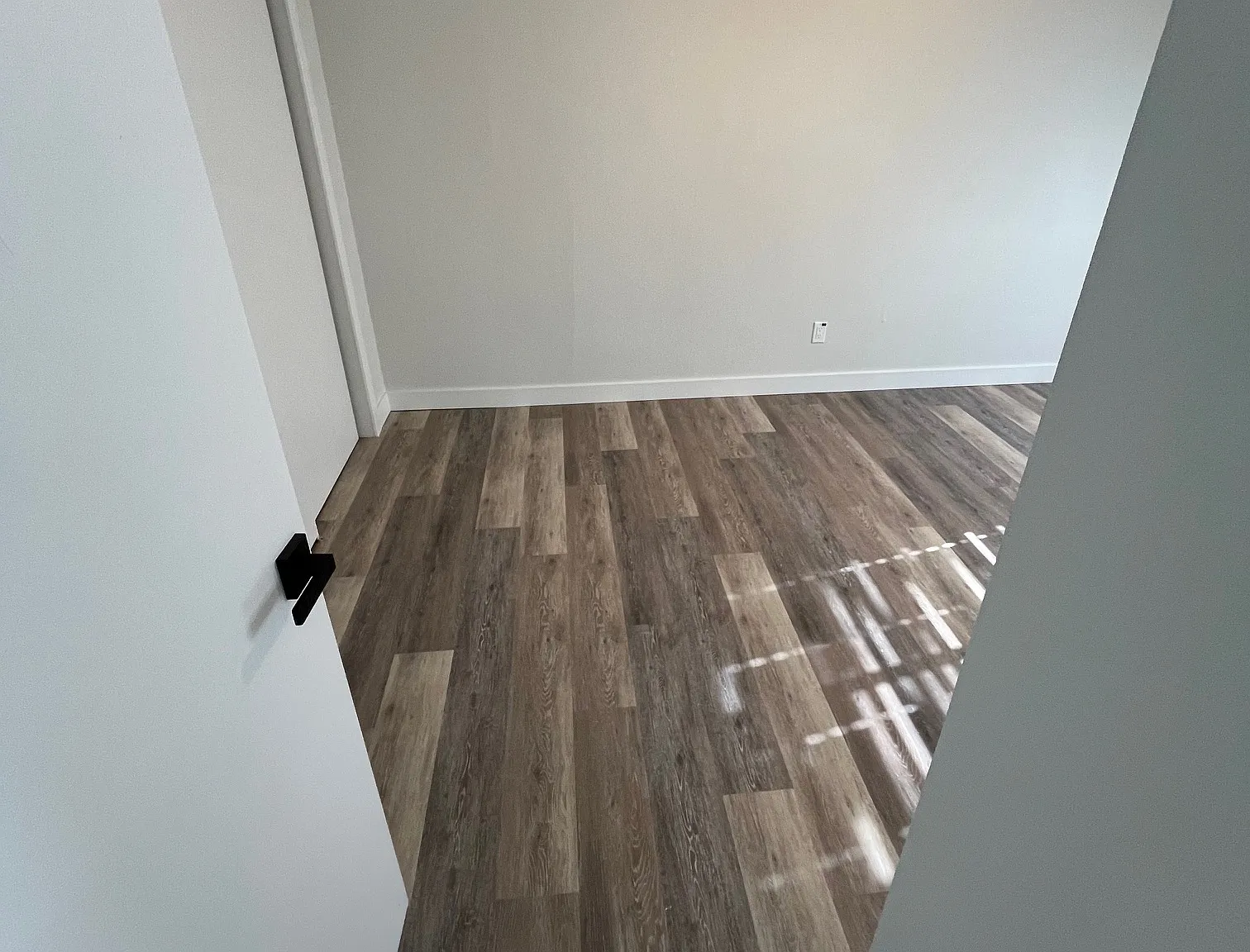 2734 Center Street — Photo 2