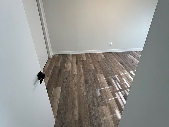 2nd image of 2714 Center St #B