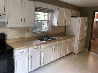 60 Westbrook Rd, Plantsville, CT 06479