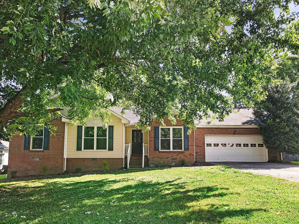 1st image of 189 Buckingham Blvd