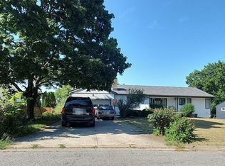 416 W 96th Ter, Kansas City, MO 64114
