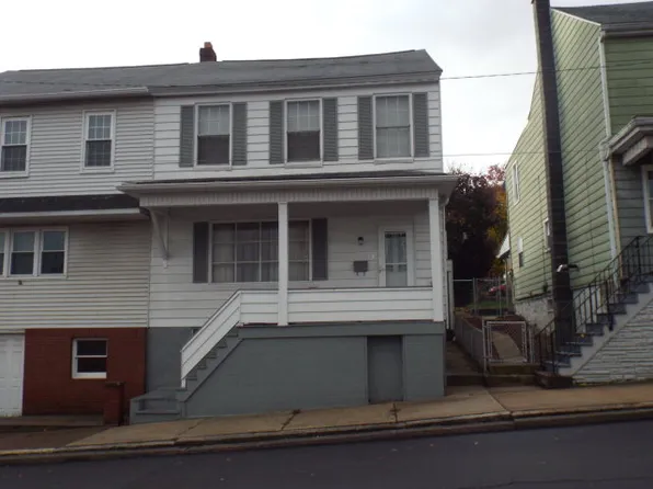 1126 Walnut St, Ashland, PA 17921