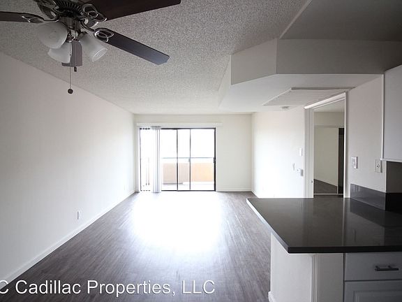 3rd image of 1725 Grismer Ave APT 107