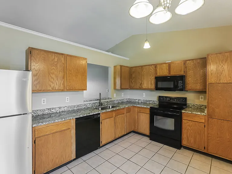 1418 Green Spring Way — Photo 6