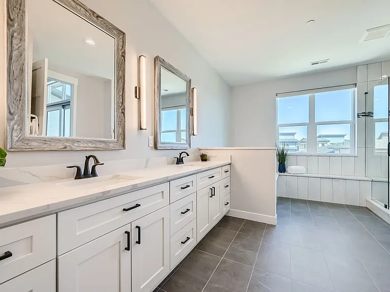567 Canary Ln — Photo 16