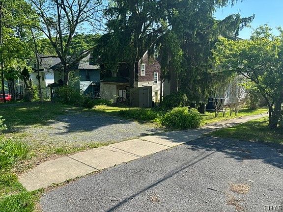 4th image of 125 Kensington & Lancaster Rd