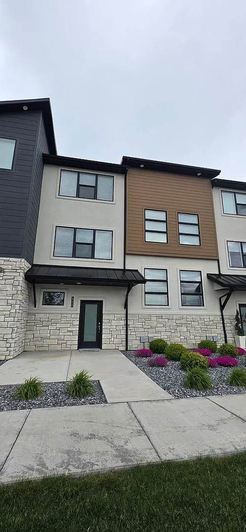 Building Photo - 512 S 1080 W