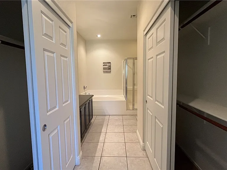 804 Peachy Canyon Cir #201 — Photo 23
