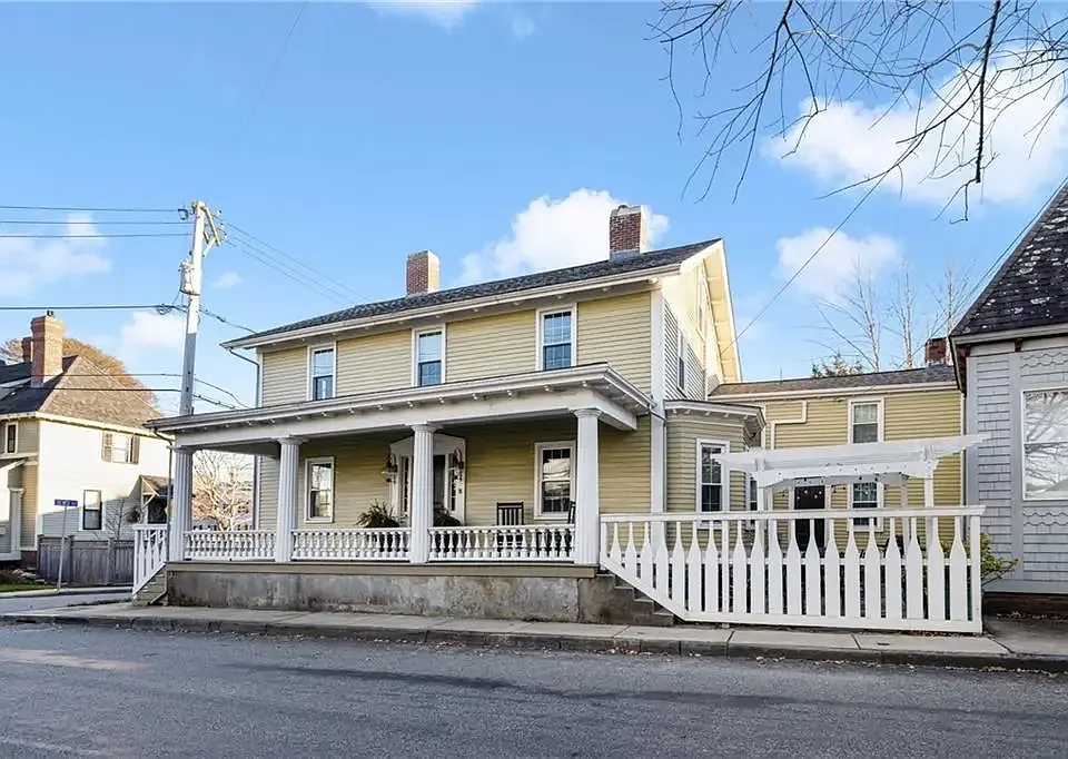 17 Old Beach Rd