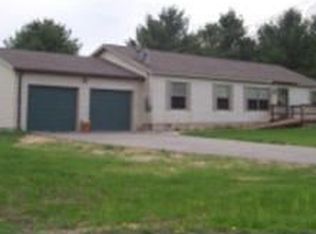 11851 Hall Rd, Atlanta, MI 49709