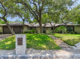 13050 N Hunters Cir, San Antonio, TX 78230