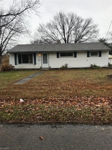 7665 Goldenrod Dr, Mentor On The Lake, OH, 44060