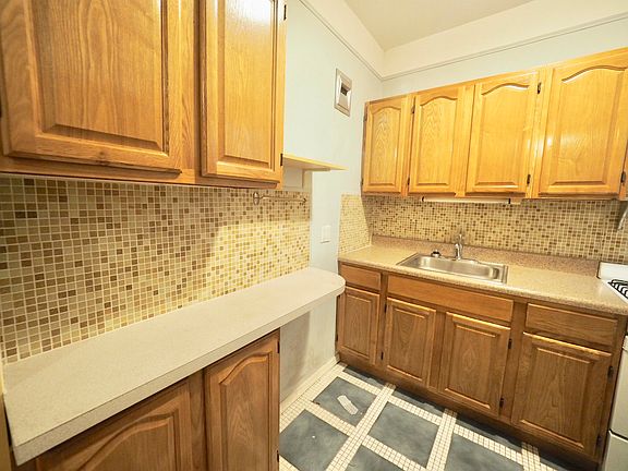 2nd image of 34-47 42nd St #4