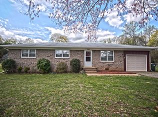 360 E Chamblee Dr, Salisbury, NC 28147