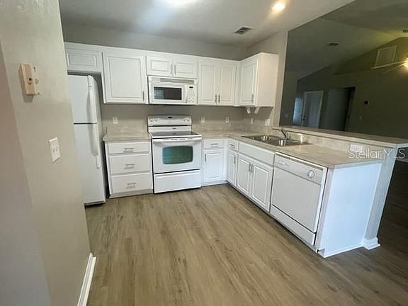 5th image of 25322 NW 10th Ave