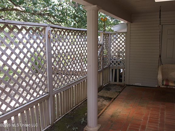4th image of 108 Woodland Ridge Dr #108