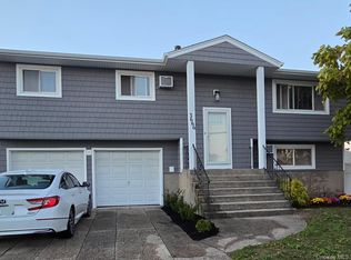 3666 Illona Ln, Oceanside, NY 11572